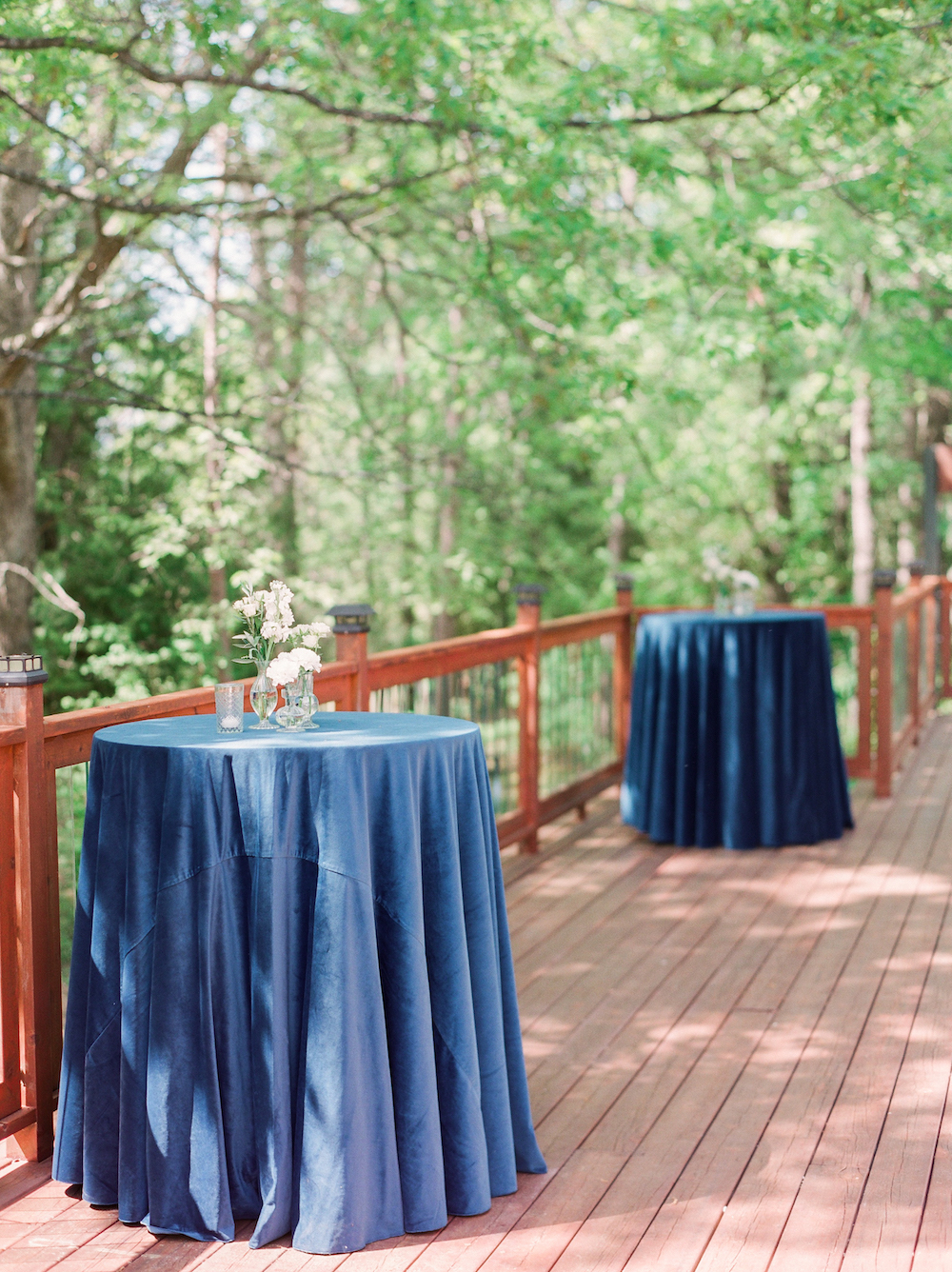 Blue cocktail table linens