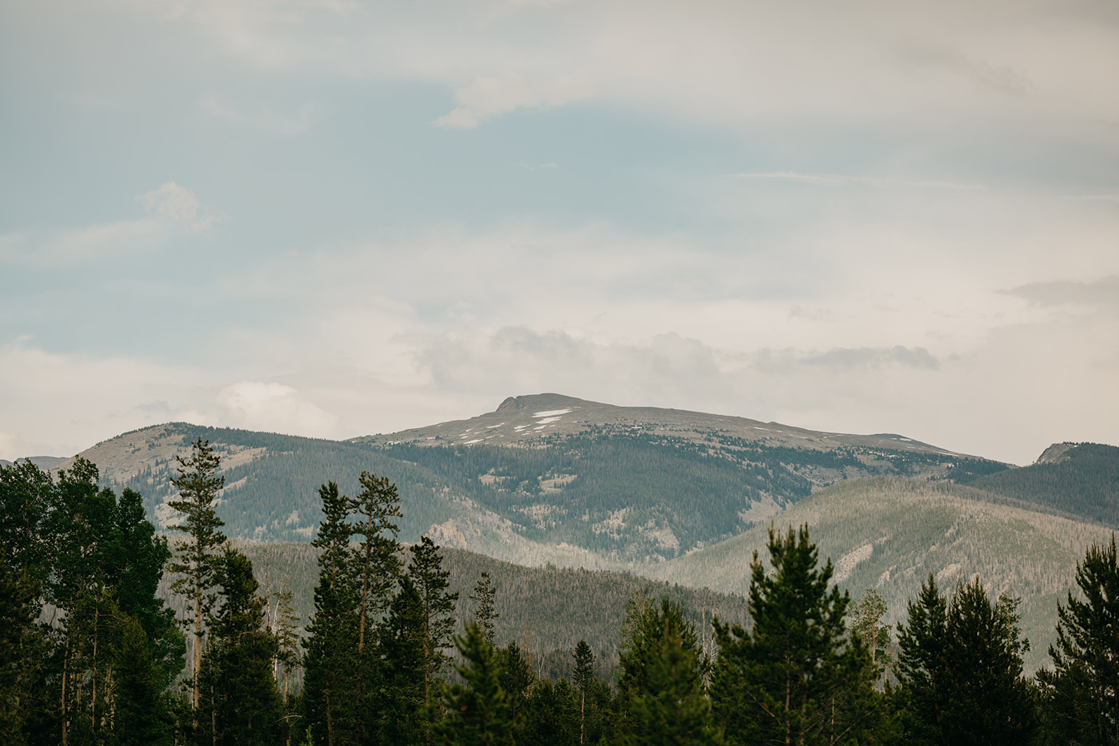 Mountains of Rocky Mountain National Forest 