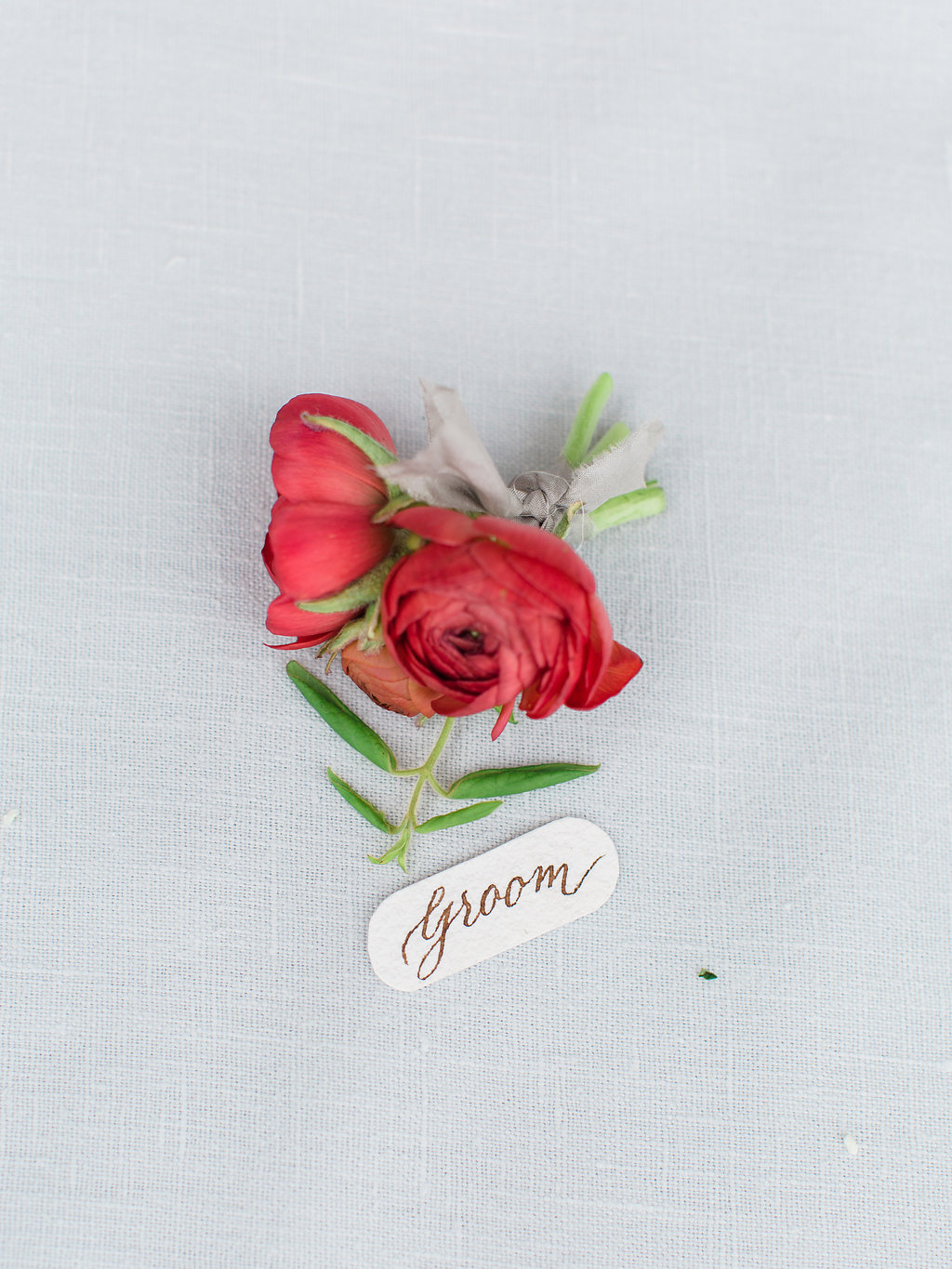 red boutonnière 