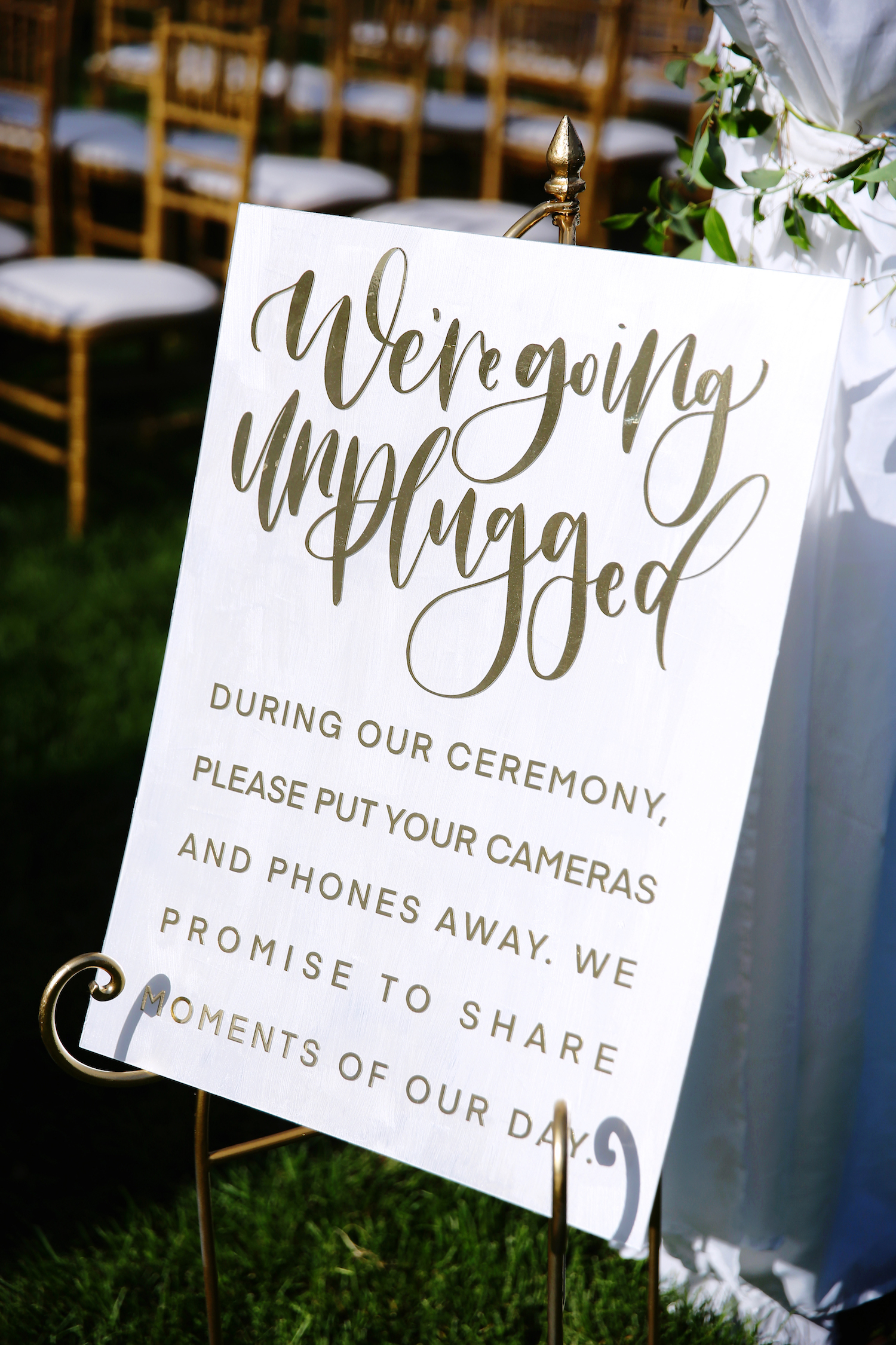 Unplugged wedding sign at kalamazoo Michigan wedding