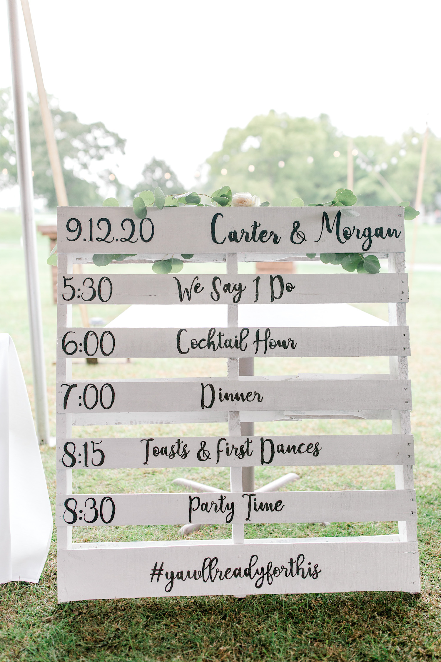 Wallinwood Springs Golf Course wedding timeline on pallet