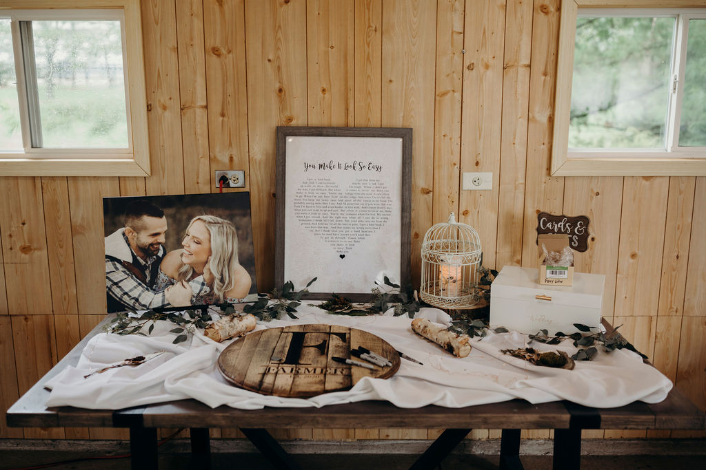 Guest book and card display