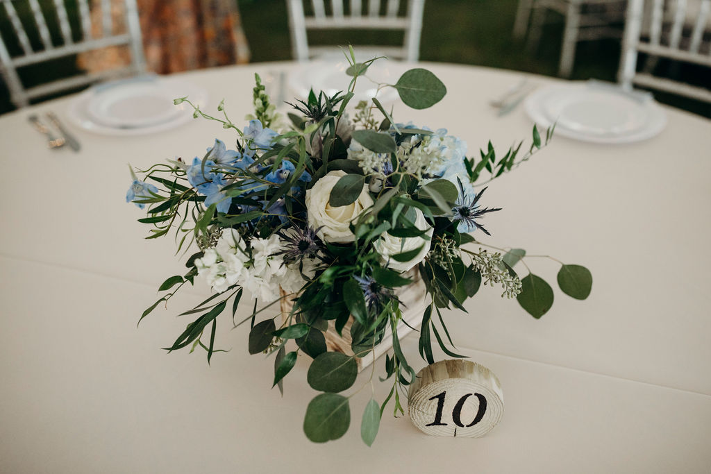 Table floral decor