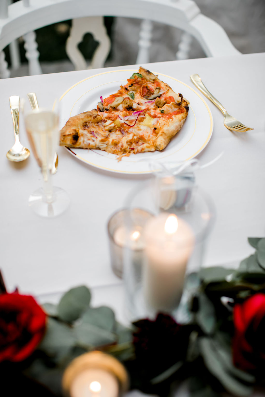 Jackson, MI wedding pizza dinner