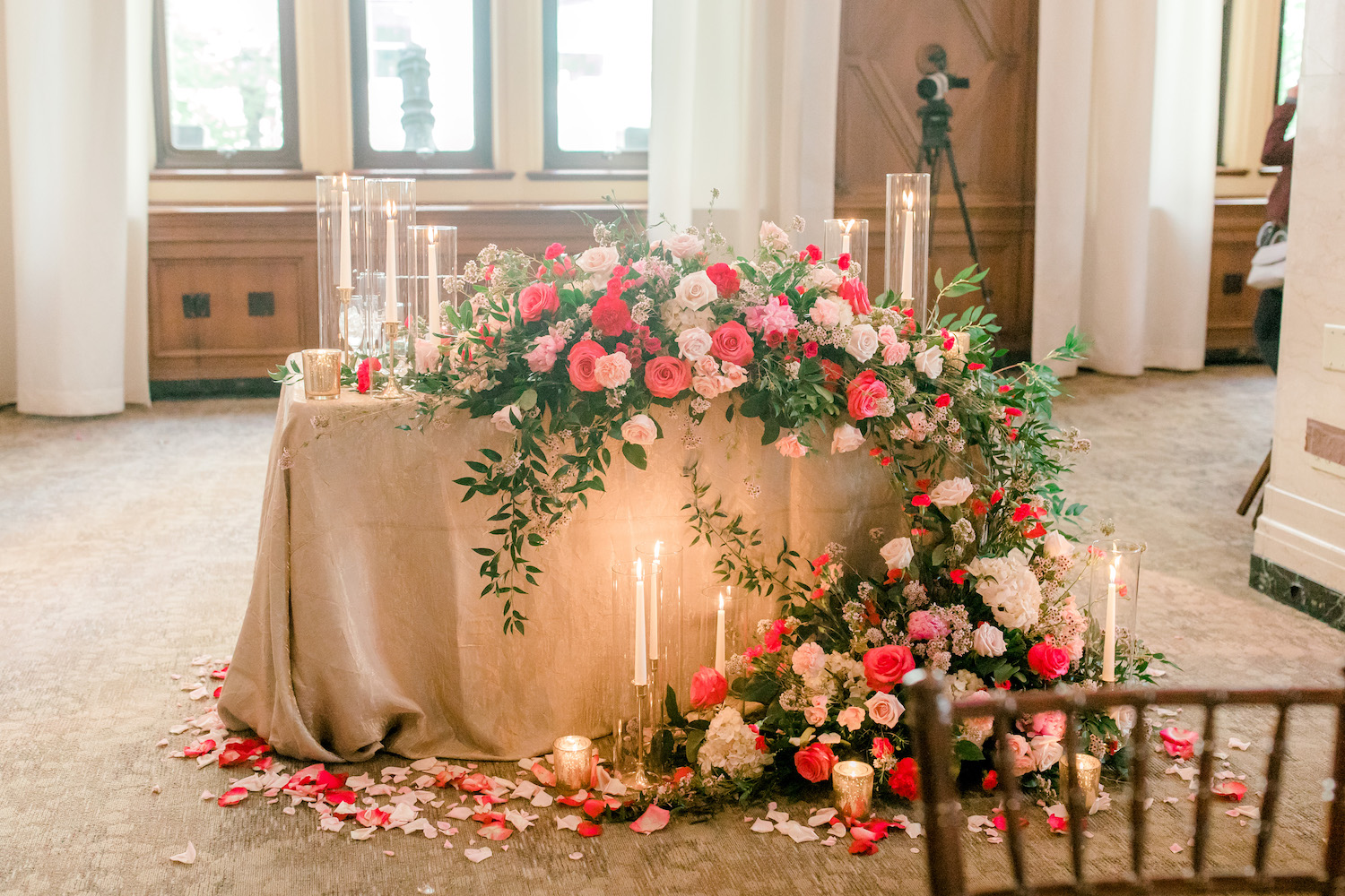 Sweetheart table of City Flats Hotel wedding