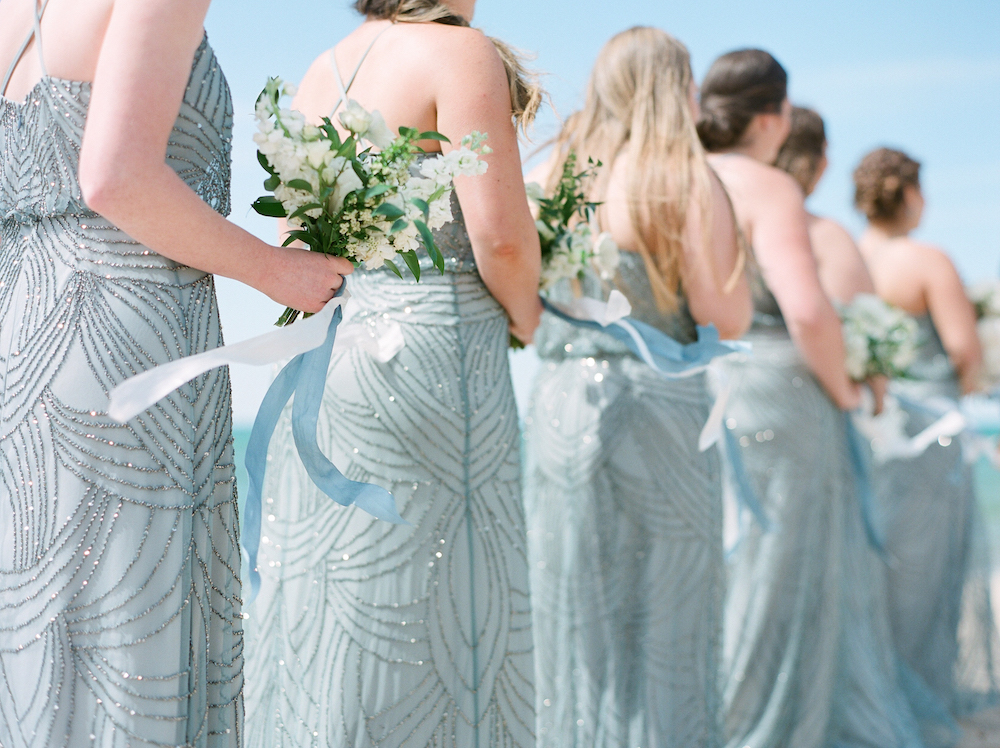 Bridesmaids and bouquets 