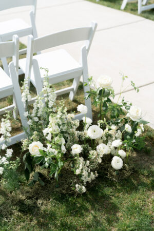 Michigan Ceremony Ground Floral